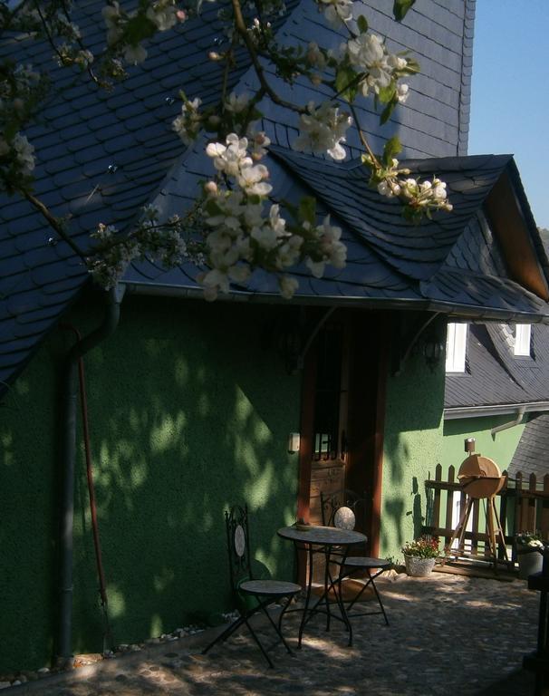 Ferienhaus Schneiders Креф Номер фото